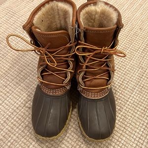 L.L. Bean Shearling Lined Bean Boots, size 6